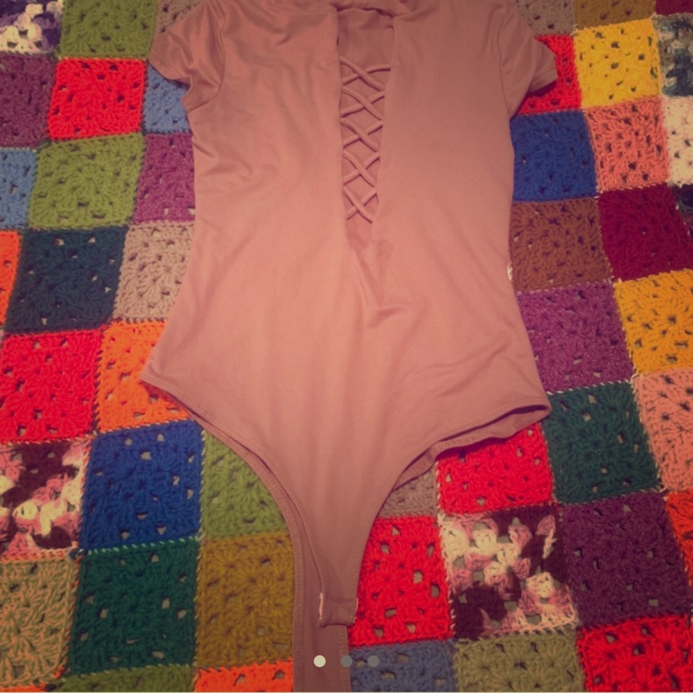 Mauve soft stretch bodysuit